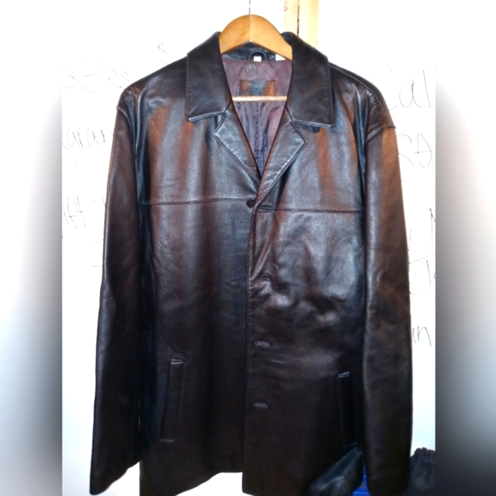 HOT, HOT, HOT!!  ALFANI Genuine Leather Jacket